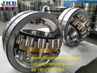 China Spherical roller bearing 23138 CC/W33 for bar mills on the roll neck 190*320*104mm supplier